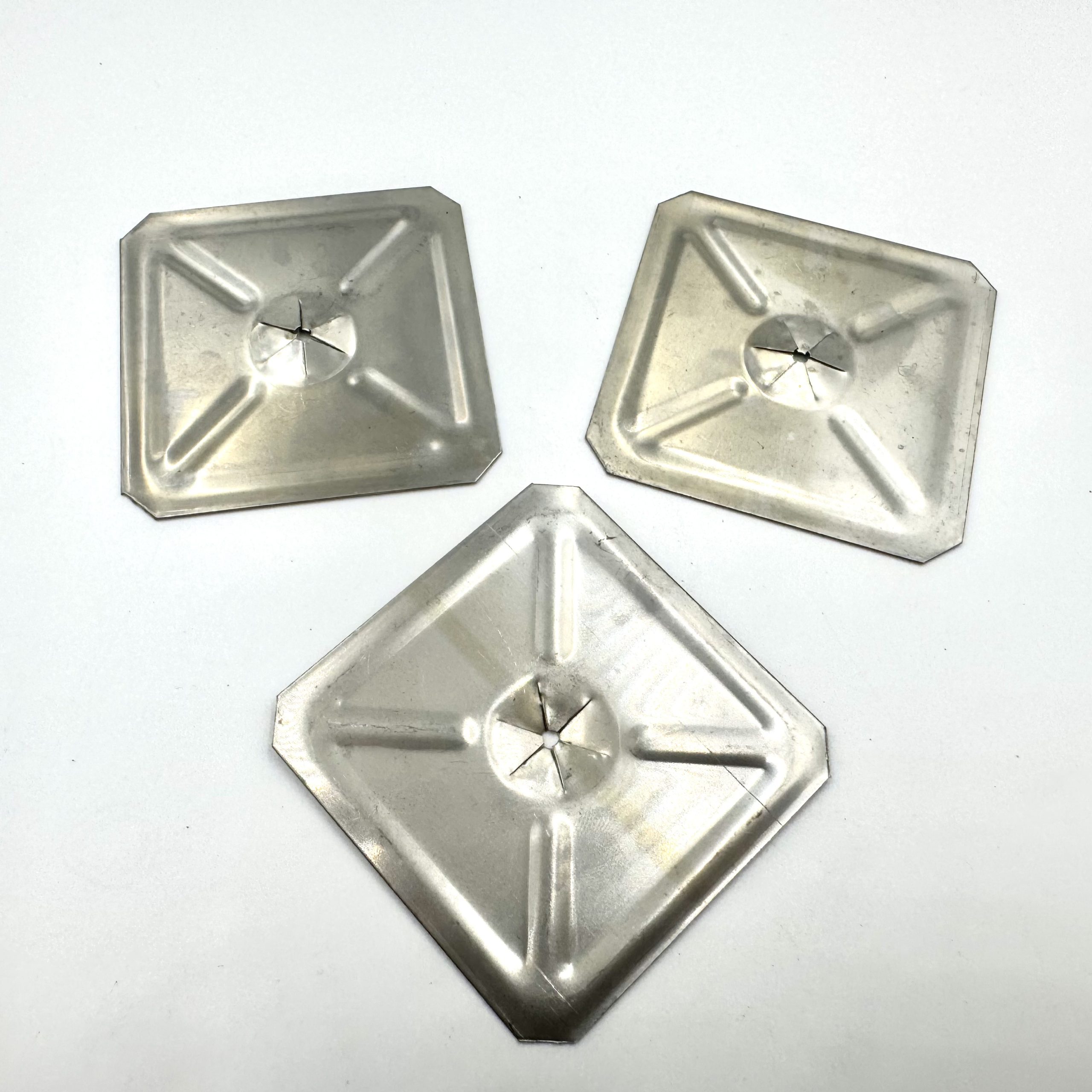 Self Locking Washers For Insulation Pins - Image 2